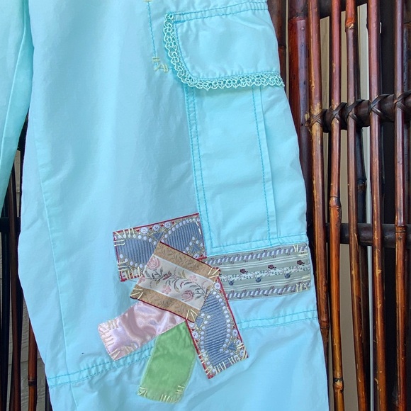 NWOT Miss Me Mint Patched Crop Pants - Picture 7 of 16